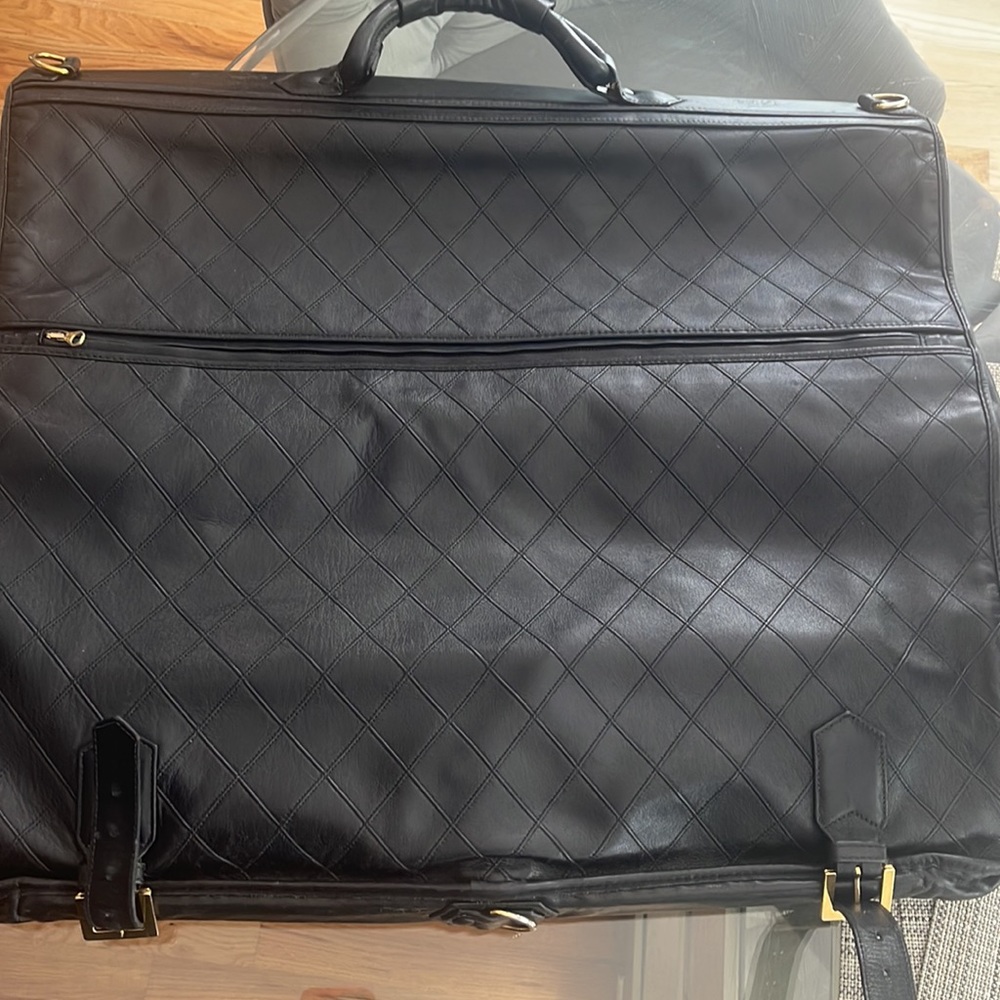 $10K CHANEL LEATHER TRAVEL GARMENT - RARE COLLECTOR VINTAGE - Picture 4 of 16